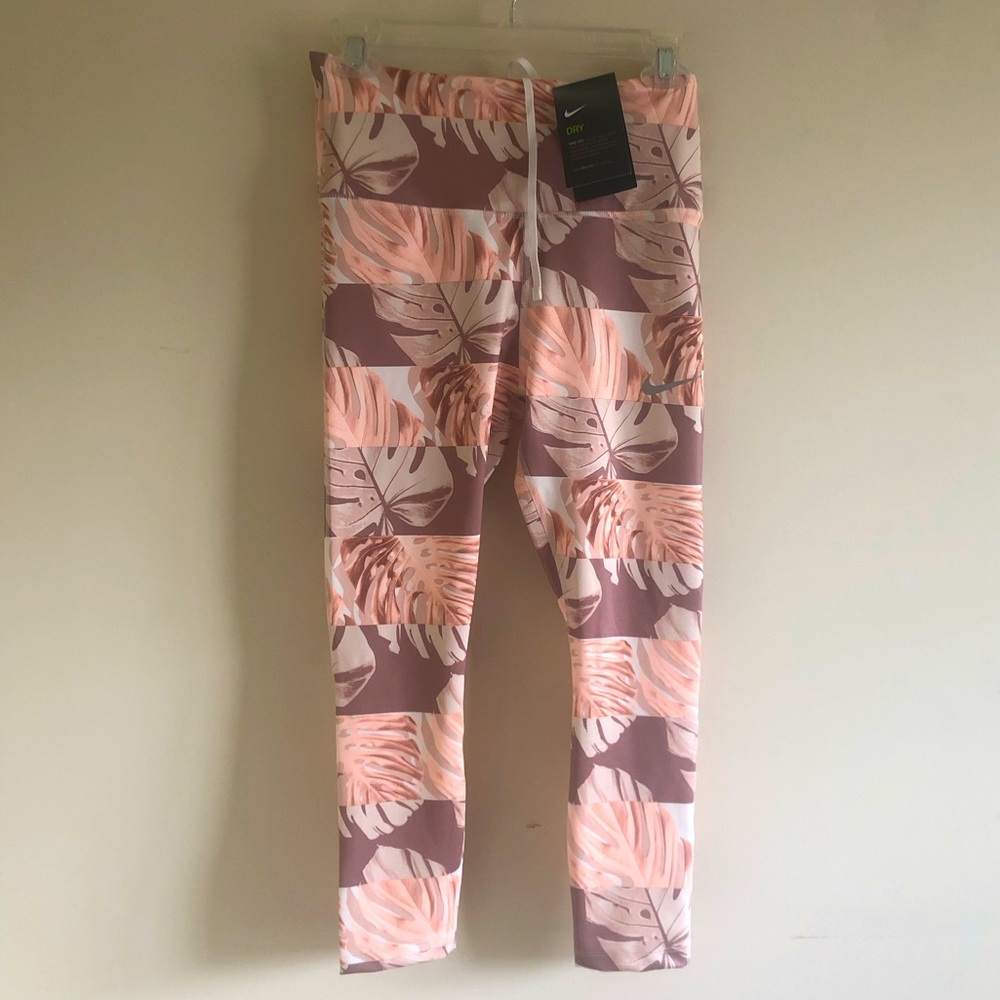Nike Dri-FIT Printed Cropped Full Length Leggings
